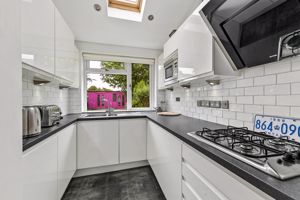 Kitchen- click for photo gallery